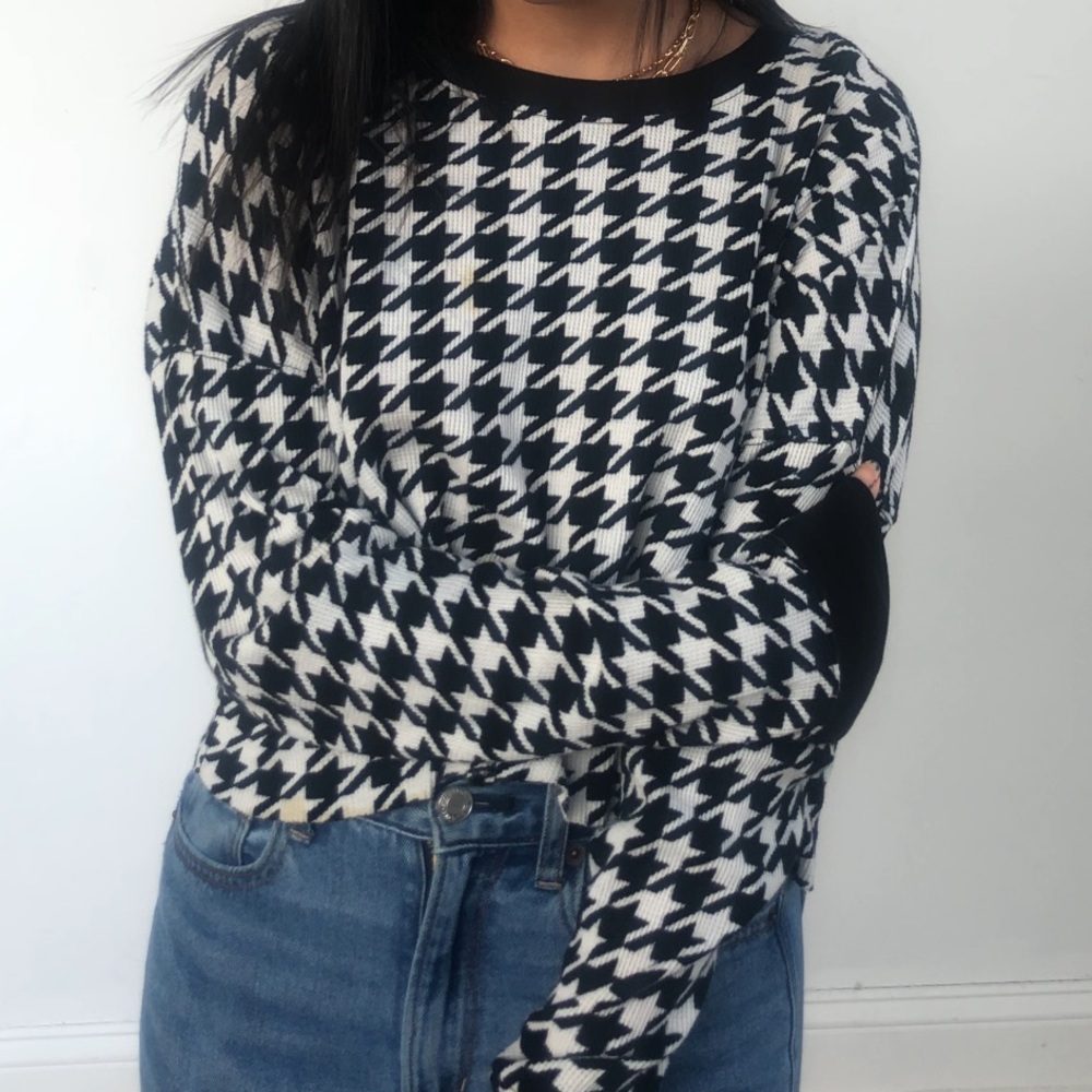 Forever21 Houndstooth Waffle Thermal shirt